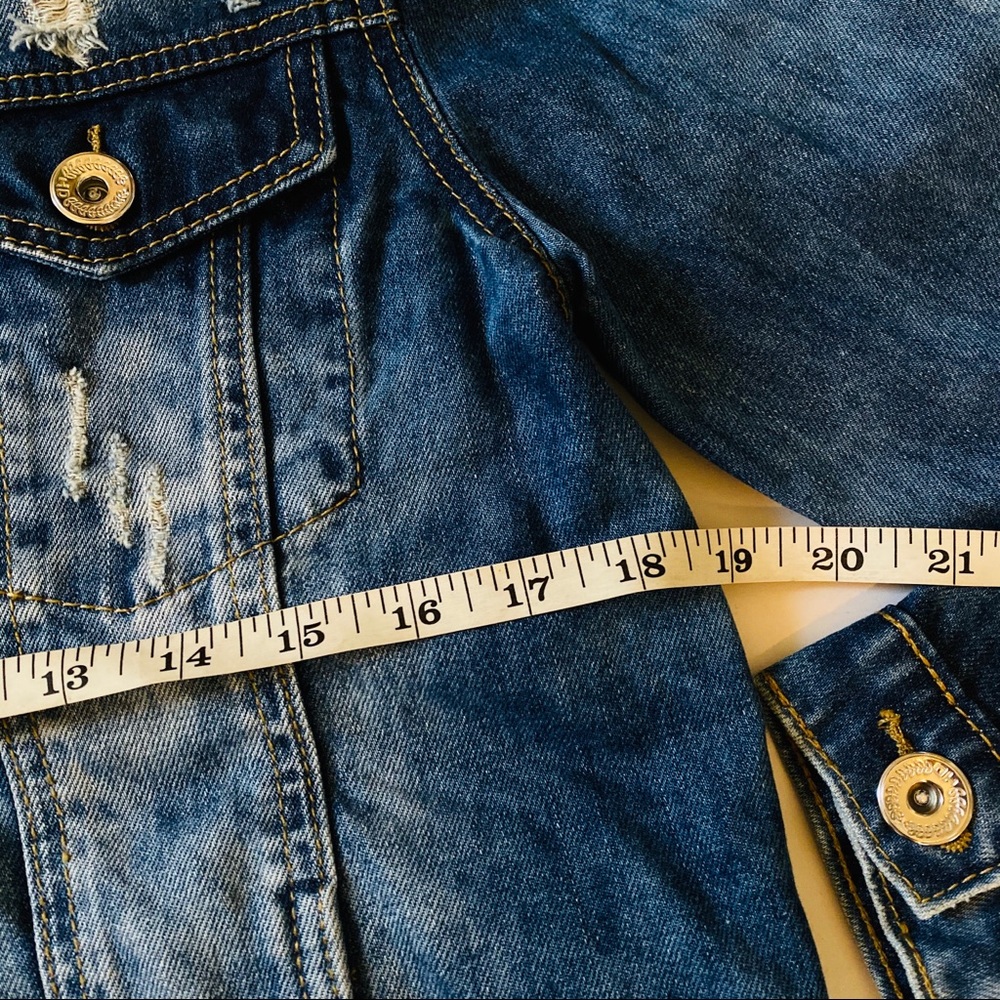 Bohemian Oversized frayed Denim Jacket - Picture 15 of 16